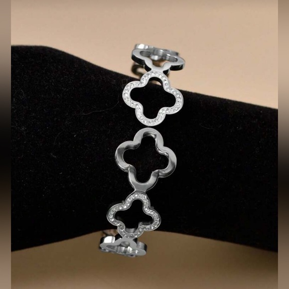 Jewelry - Silver Tone Hinged Bangle Bracelet with Crystal Accents